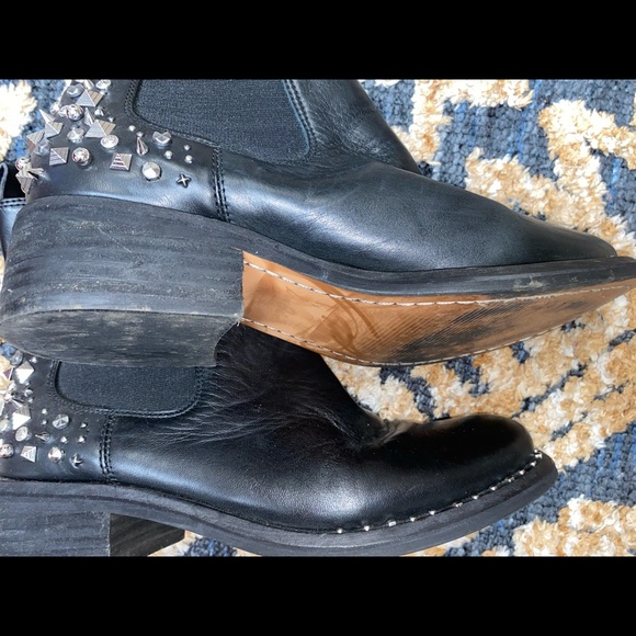 Sam Edelman Dover Silver Spike Chelsea Boot - Picture 3 of 12